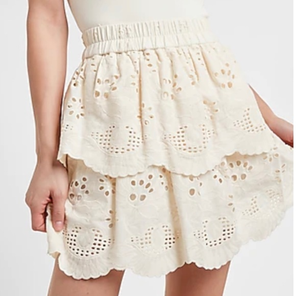Express Small Cream Beige Summer Spring Vacation Lace Two-Tiered‎ Mini Skirt